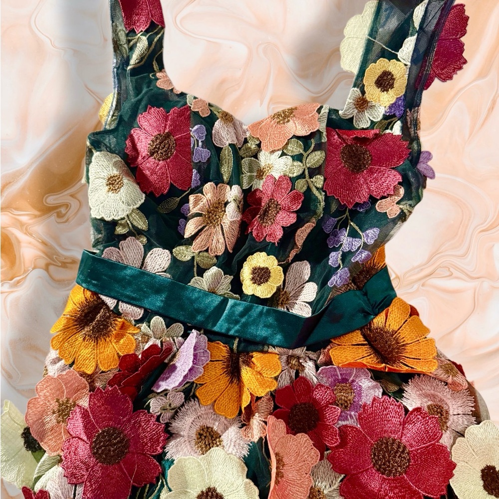 Floral Embroidered Midi Dress – Green Multi (Size Small)